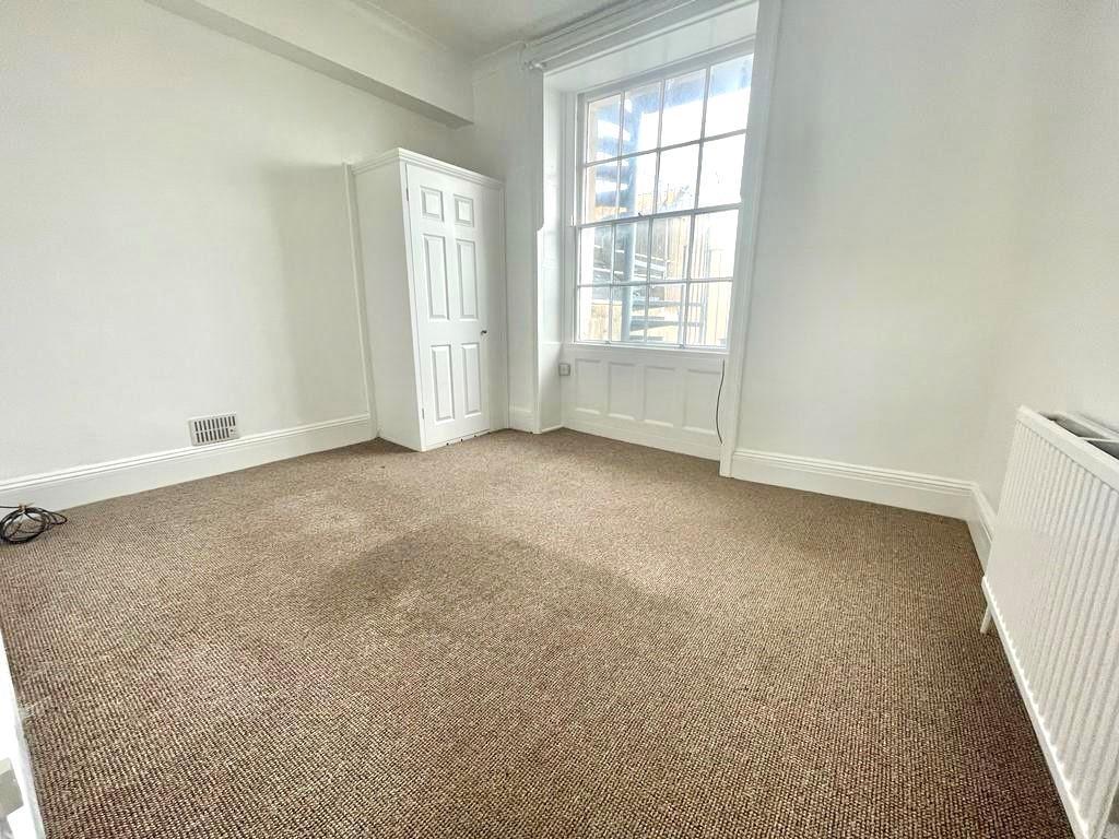 Brunswick Square, Hove - View 6