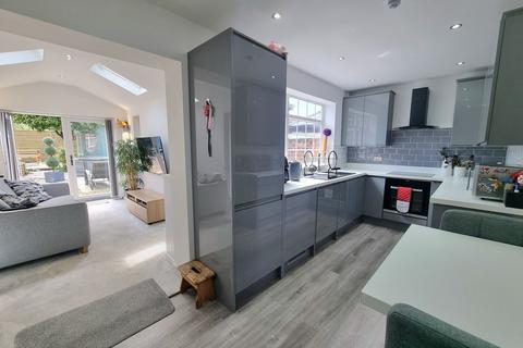 3 bedroom semi-detached house for sale, Dumber Lane, Sale, M33