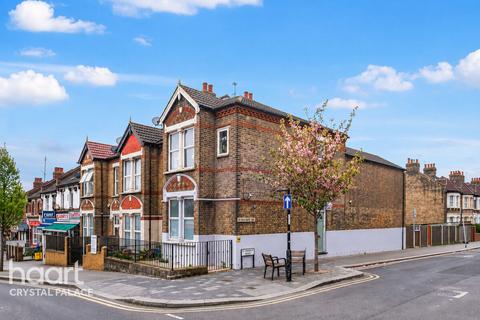 2 bedroom flat for sale, Portland Road, LONDON