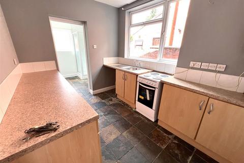 1 bedroom flat to rent, Croft Road, Stockingford, CV10 7EJ