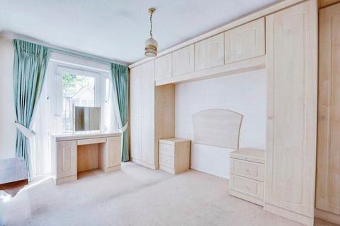 undefined, Balcon Court, London W5
