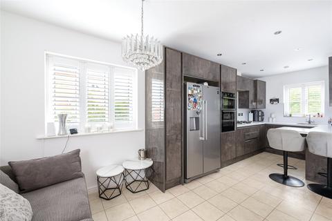 4 bedroom detached house for sale, Ratcliffe Close, Old Stratford, Milton Keynes, Northamptonshire, MK19