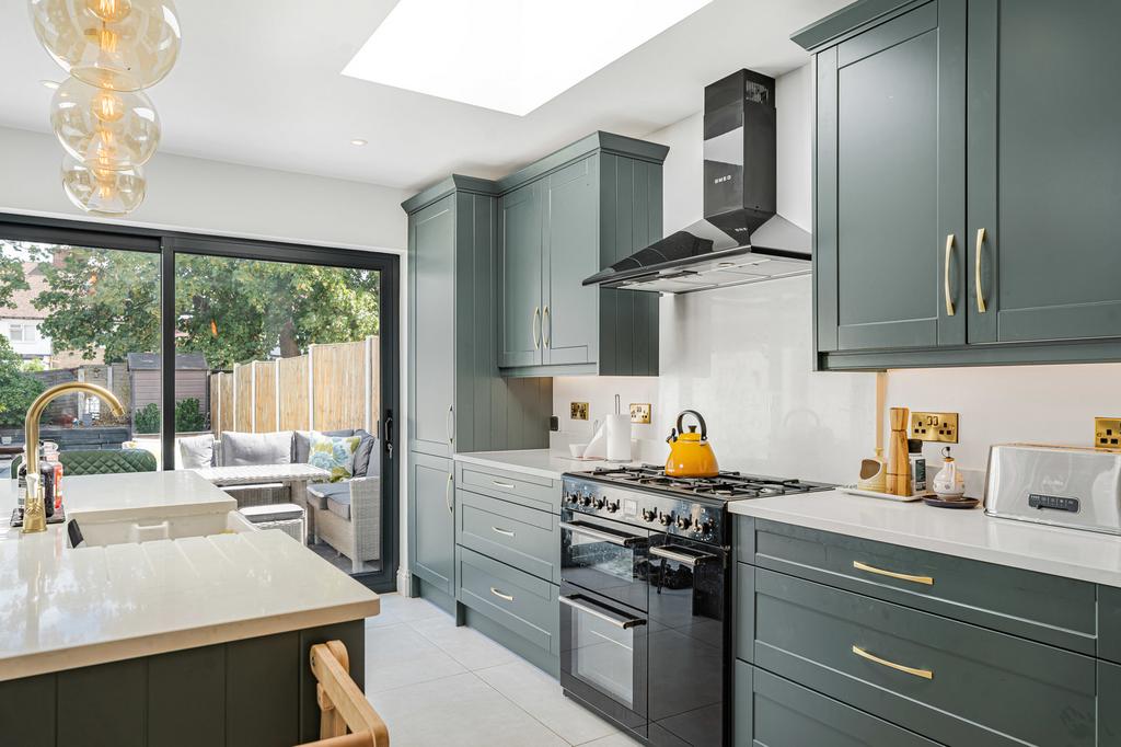 Kitchen/Dining