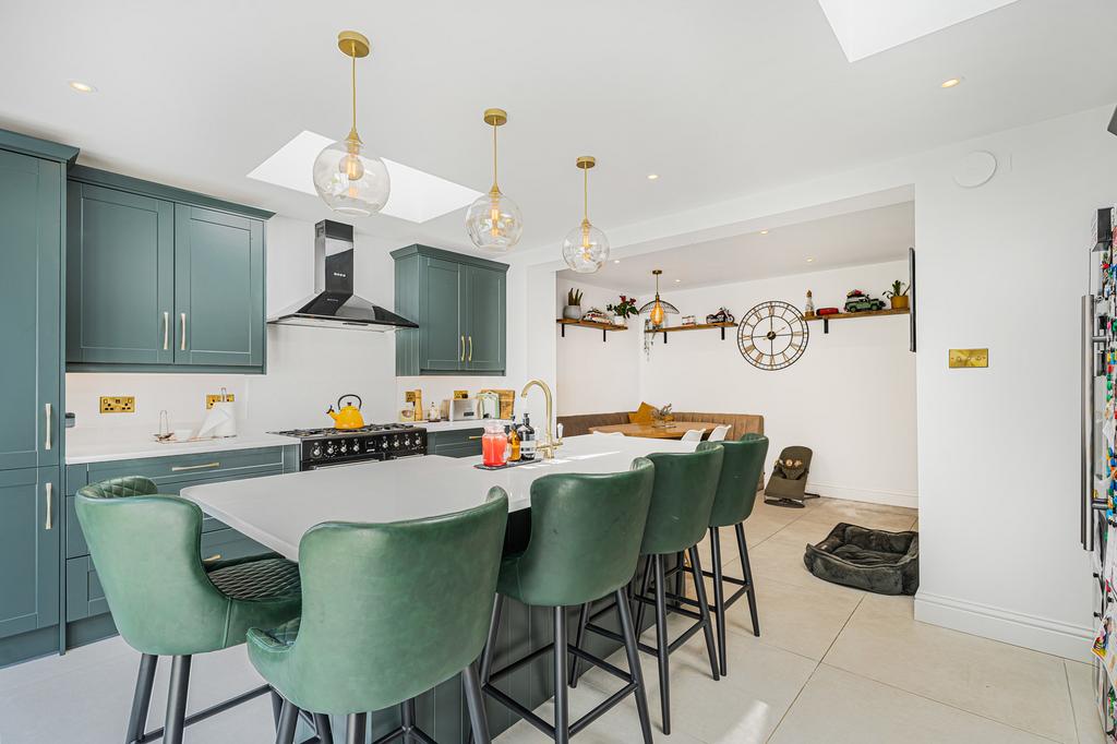 Kitchen/Dining