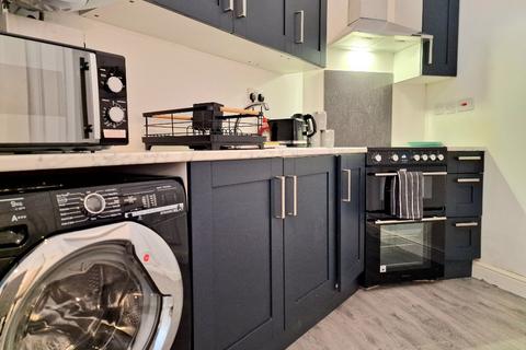 1 bedroom flat to rent, 13 Savile Street, Hull, HU1