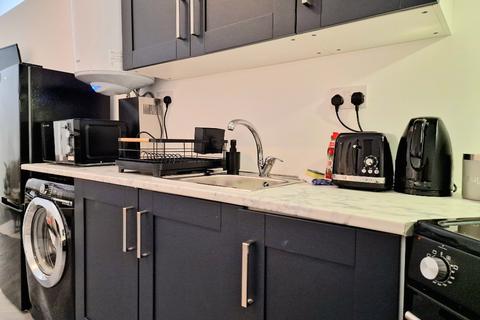 1 bedroom flat to rent, 13 Savile Street, Hull, HU1