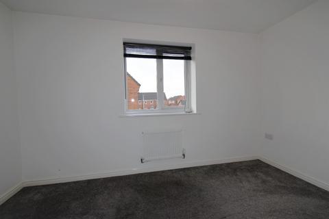 3 bedroom terraced house to rent, Grosvenor Road, Kingswood, Hull, HU7