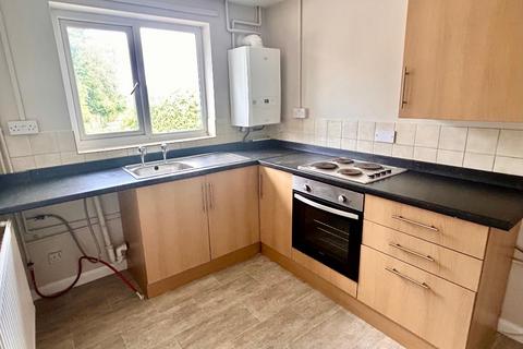 2 bedroom flat to rent, Hedon Road, Hull, HU9