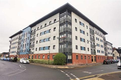 2 bedroom flat to rent, Spring Street, Hull, HU2
