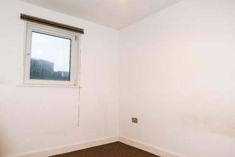 2 bedroom flat to rent, Spring Street, Hull, HU2