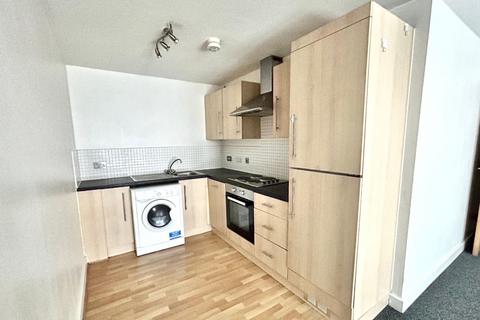 2 bedroom flat to rent, Spring Street, Hull, HU2