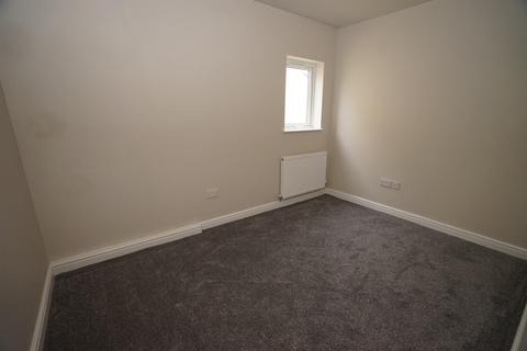 2 bedroom flat to rent, Manchester Road, Blackrod