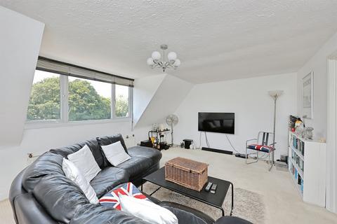 2 bedroom flat for sale, St. Martins Close, Norwich