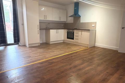 undefined, Flat 7, Belvoir Court, 30 Paddock Street