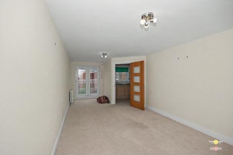 1 bedroom flat for sale, Goodes Court, Royston SG8