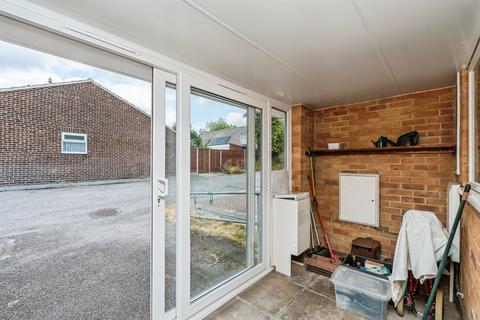 2 bedroom terraced bungalow for sale, Windsor Gate, Eastleigh