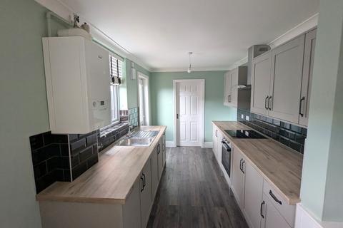 3 bedroom terraced house to rent, Milman Road, Lincoln, LN2