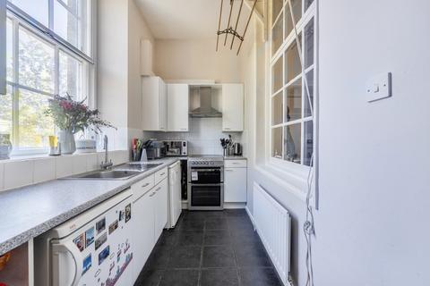 2 bedroom flat for sale, Mons Court, Winchester, Hampshire, SO23