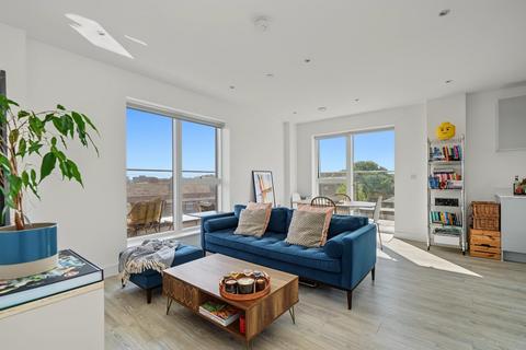 1 bedroom apartment for sale, Matthias Road, London, N16