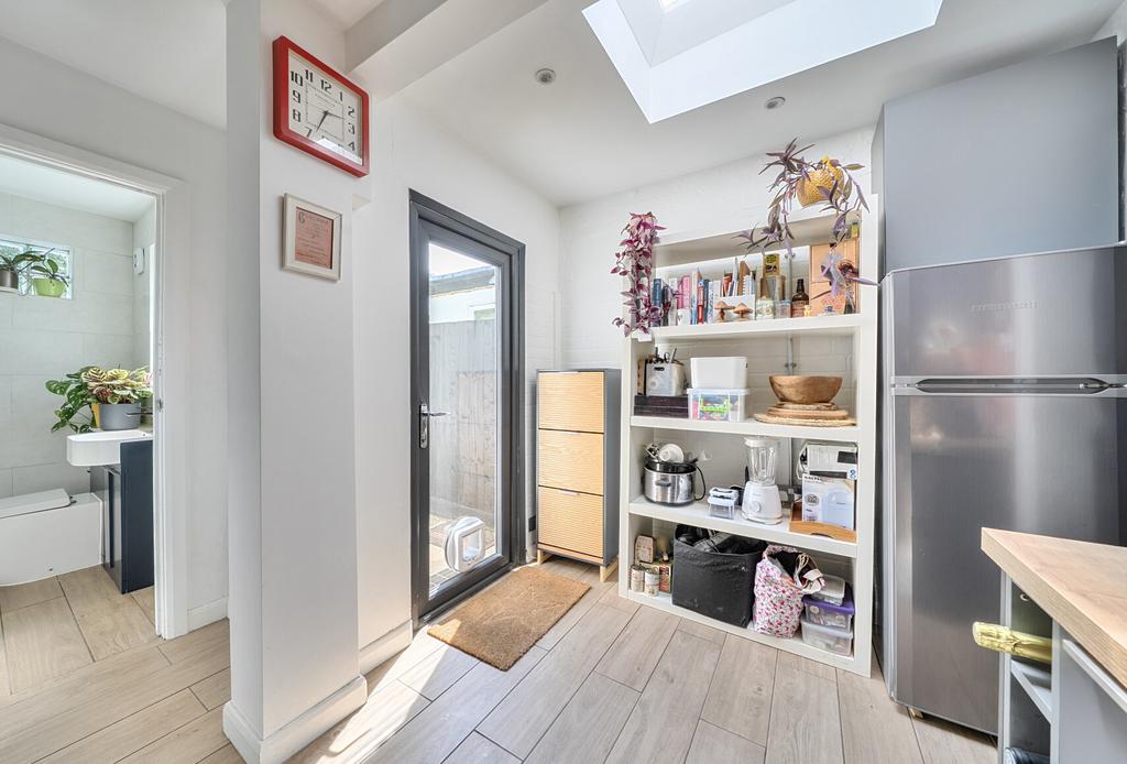 1459601-22-6a47bd...