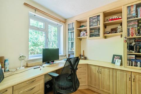 4 bedroom detached house for sale, Stainers Way, Chippenham