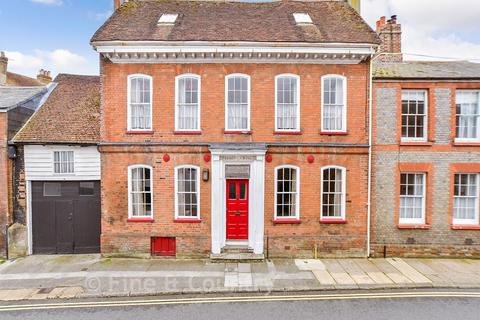 4 bedroom terraced house for sale, Sea Street, Newport, Isle of Wight