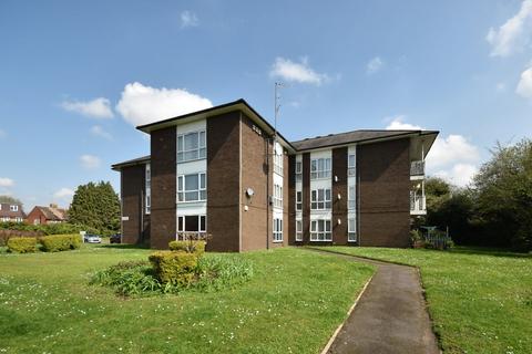 2 bedroom apartment for sale, Spring Gardens, Bourne End, Buckinghamshire, SL8