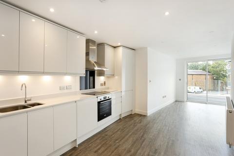 1 bedroom flat to rent, 5 Acre Passage Windsor SL4