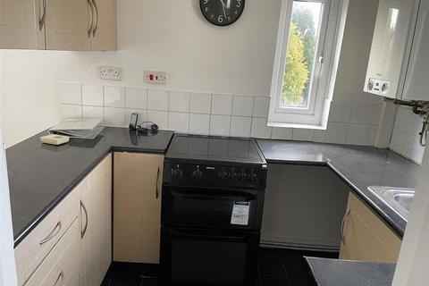 2 bedroom maisonette to rent, Cinnamon Court, Penwortham, Preston