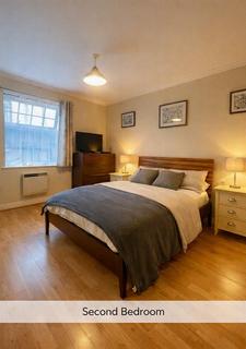 2 bedroom flat to rent, Abbey Road, Barking IG11