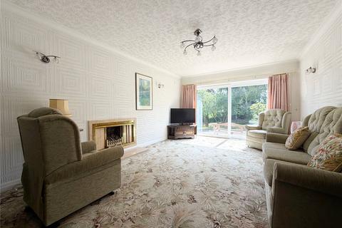 3 bedroom detached house for sale, Elm Grove, Glossop, Derbyshire, SK13