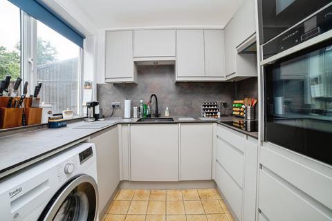 3 bedroom detached house for sale, Paulsons Drive, Mansfield, Nottinghamshire, NG19