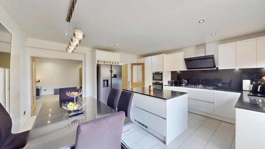 Kingsclere Road, Basingstoke, RG21 5UQ, Basingstoke