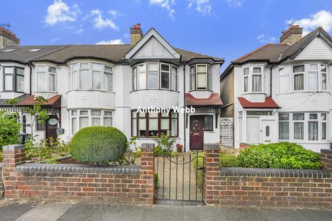 3 bedroom end of terrace house for sale, Hedge Lane, Palmers Green, N13