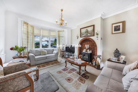 3 bedroom end of terrace house for sale, Hedge Lane, Palmers Green, N13