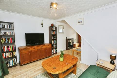 2 bedroom terraced house for sale, Leesland Road, Gosport