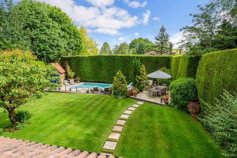 4 bedroom detached house for sale, Hillgarth, Hindhead, GU26