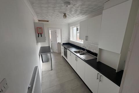 2 bedroom terraced house to rent, Tile Hill Lane, Coventry, CV4
