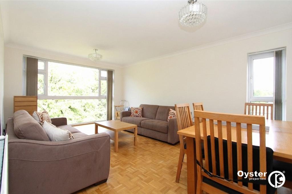 Apartment in Edgware - View 3