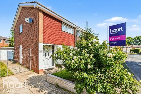 2 bedroom semi-detached house for sale, Hayman Crescent, Hayes