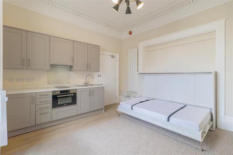 Studio to rent, Evesham Road, Cheltenham