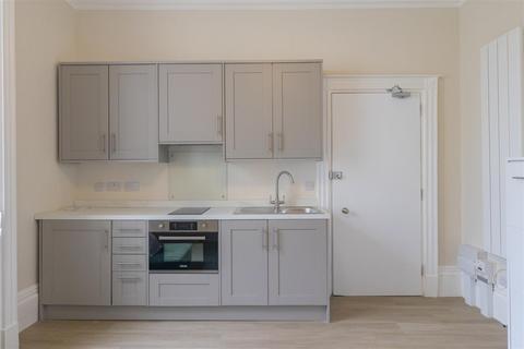 Studio to rent, Evesham Road, Cheltenham