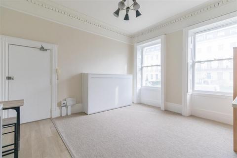 Studio to rent, Evesham Road, Cheltenham