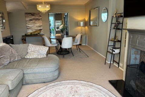 4 bedroom semi-detached house for sale, Kemprow, Watford WD25