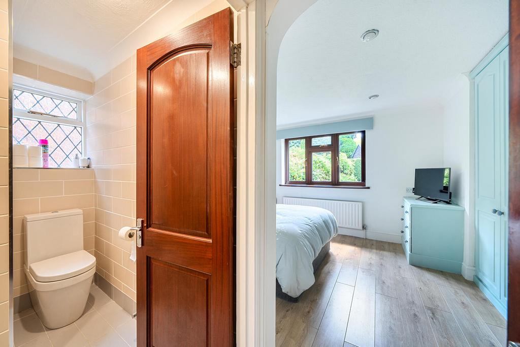 En suite bedroom, en suite