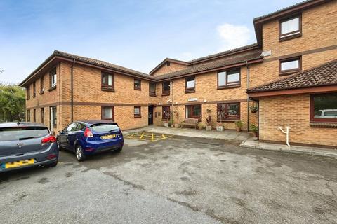 1 bedroom apartment for sale, Parklands Court, Swansea SA2