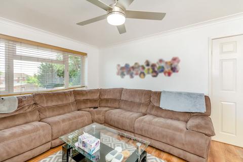 undefined, Whatmore Close, Staines-upon-Thames TW19
