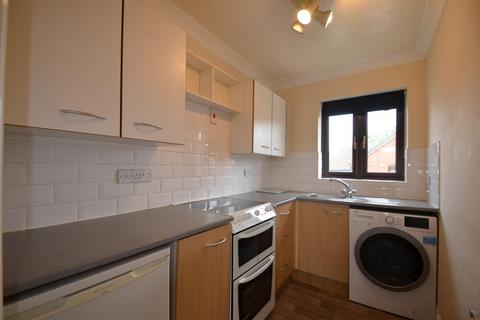 2 bedroom terraced house for sale, Old Station Way, Shefford, Bedfordshire