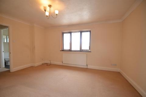 2 bedroom terraced house for sale, Old Station Way, Shefford, Bedfordshire