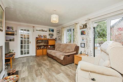 4 bedroom detached house for sale, Spindletree Drive, Oakwood, Derby